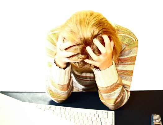 despair-work-falure-computer-1494555-1279x978